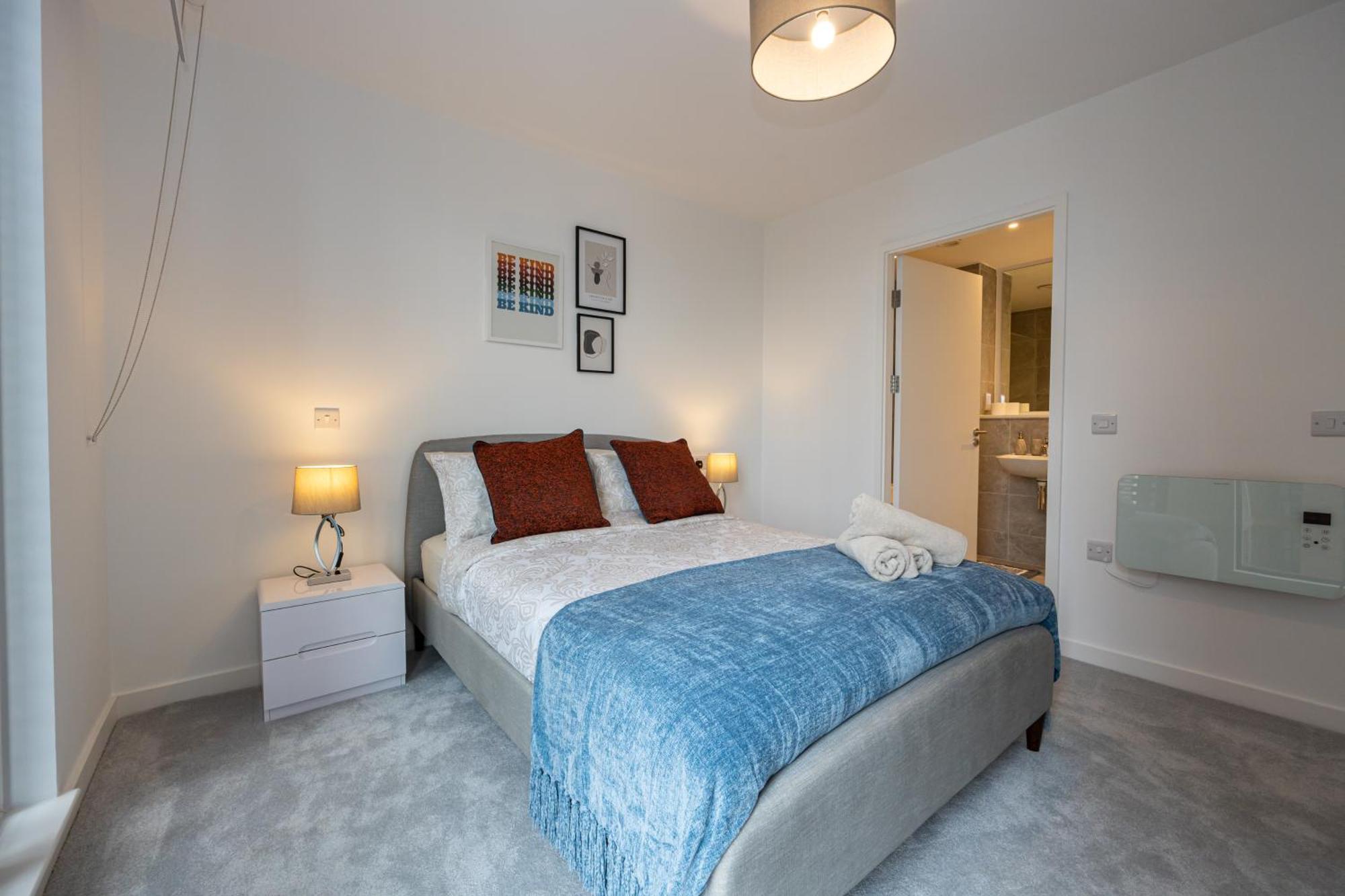 Pet Friendly 2Br Near Station By Asquare Letting Apartment Manchester Exterior photo